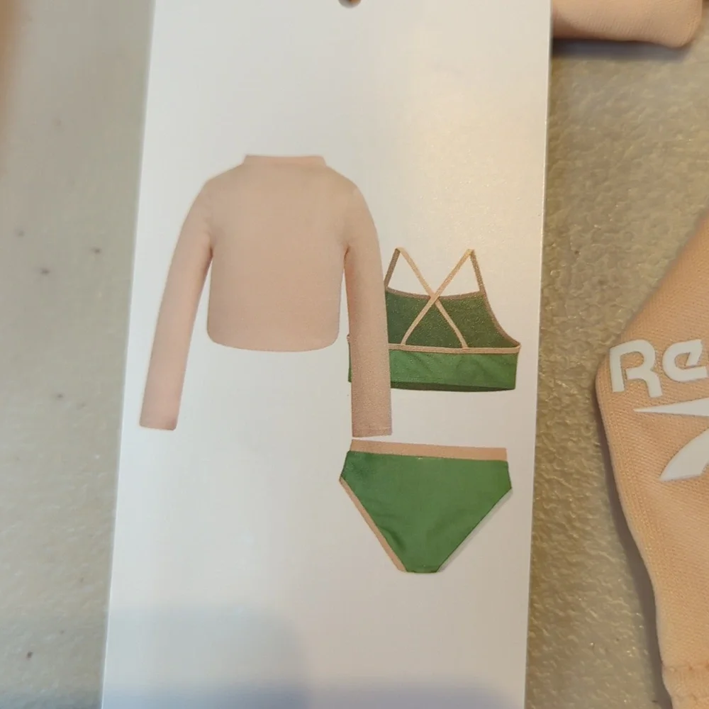 Reebok, Green And Peach Color Block 3 Piece Swimsuit. Size 7